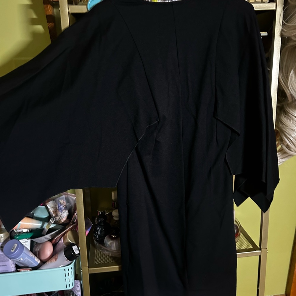 Retrolicious Black Midi Dress with Capelet - Picture 5 of 5